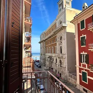  Apartment B8 Italy