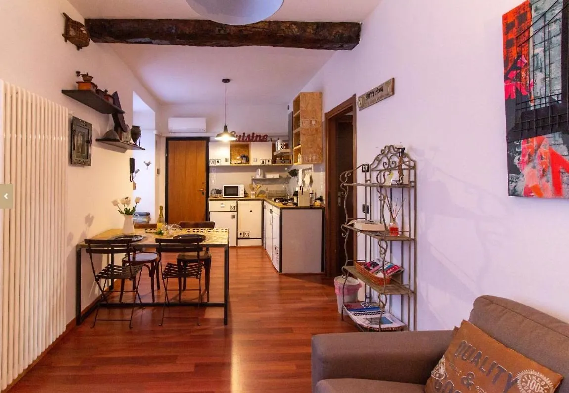 Piazza Volta Apartment Como
