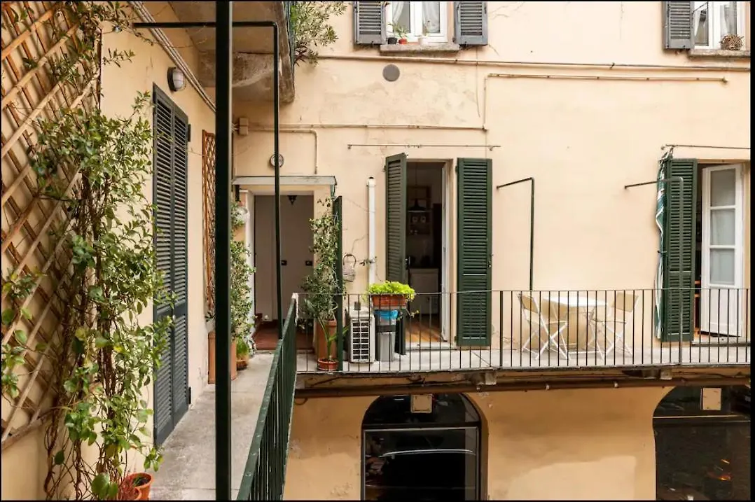 Piazza Volta Apartment Como